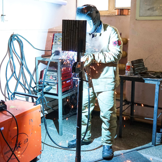 Сварщик частично механизированной сварки плавлением (МП) Сварщик частично механизированной сварки плавлением (МП)